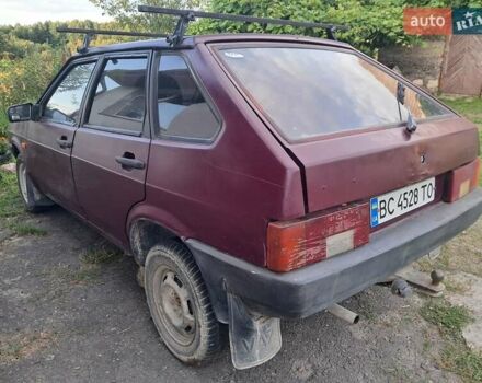 Красный ВАЗ 2109, объемом двигателя 1.5 л и пробегом 300 тыс. км за 1000 $, фото 2 на Automoto.ua