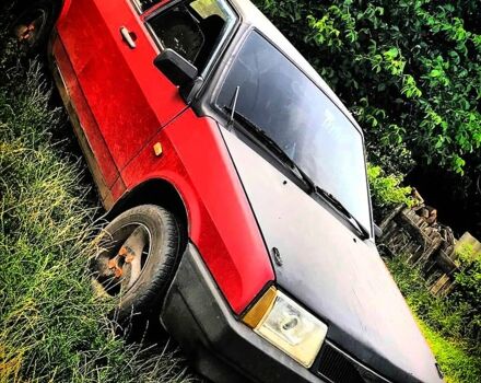 Красный ВАЗ 2109, объемом двигателя 1.5 л и пробегом 0 тыс. км за 700 $, фото 1 на Automoto.ua