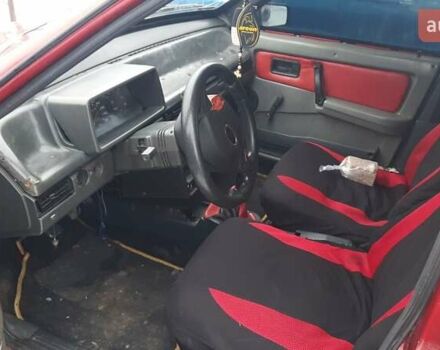 Красный ВАЗ 2109, объемом двигателя 1.5 л и пробегом 186 тыс. км за 1200 $, фото 2 на Automoto.ua