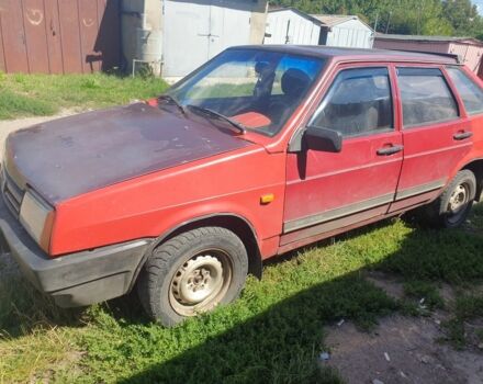 Красный ВАЗ 2109, объемом двигателя 1.5 л и пробегом 120 тыс. км за 750 $, фото 6 на Automoto.ua