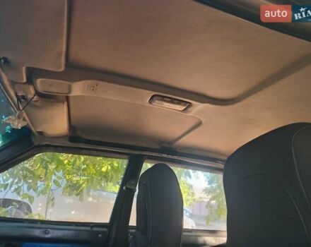 ВАЗ 2109 1996 в Николаеве на Automoto.ua Красный ВАЗ 2109, объемом двигателя 1.6 л и пробегом 320 тыс. км за 1186 $, фото 4 на Automoto.ua