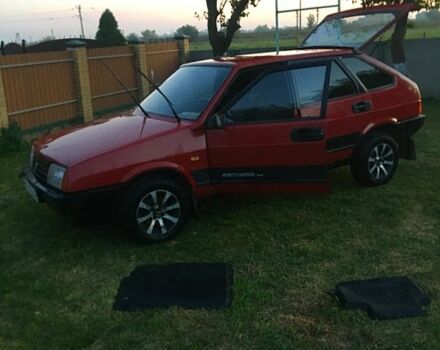 ВАЗ 2109 1996 в Новомосковске на Automoto.ua Красный ВАЗ 2109, объемом двигателя 1.6 л и пробегом 220 тыс. км за 1350 $, фото 2 на Automoto.ua