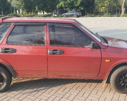 Красный ВАЗ 2109, объемом двигателя 1.3 л и пробегом 58 тыс. км за 1181 $, фото 2 на Automoto.ua