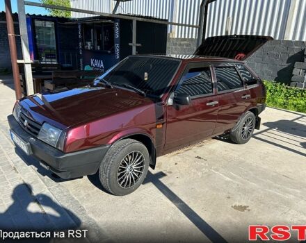 Красный ВАЗ 2109, объемом двигателя 1.5 л и пробегом 62 тыс. км за 2000 $, фото 1 на Automoto.ua
