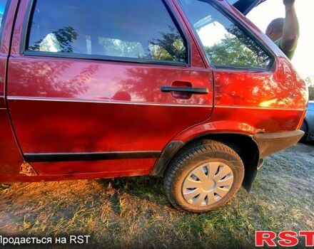 Красный ВАЗ 2109, объемом двигателя 1.5 л и пробегом 105 тыс. км за 1000 $, фото 4 на Automoto.ua