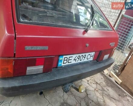 Красный ВАЗ 2109, объемом двигателя 1.5 л и пробегом 210 тыс. км за 1900 $, фото 1 на Automoto.ua