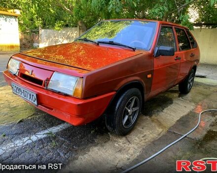 Красный ВАЗ 2109, объемом двигателя 1.5 л и пробегом 200 тыс. км за 1700 $, фото 2 на Automoto.ua