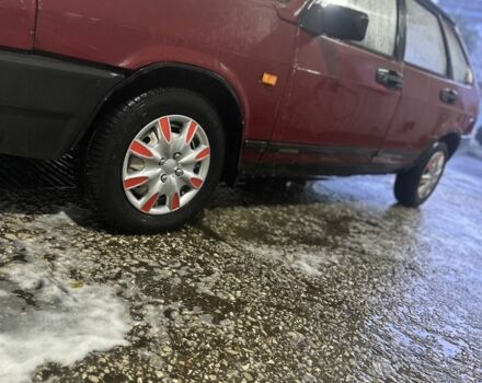 Красный ВАЗ 2109, объемом двигателя 1.5 л и пробегом 412 тыс. км за 620 $, фото 3 на Automoto.ua