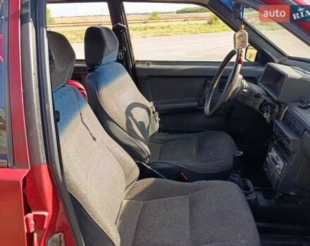 ВАЗ 2109 1998 в Чернигове на Automoto.ua Красный ВАЗ 2109, объемом двигателя 1.5 л и пробегом 118 тыс. км за 1000 $, фото 1 на Automoto.ua