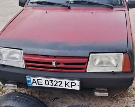 Красный ВАЗ 2109, объемом двигателя 1.5 л и пробегом 800 тыс. км за 1000 $, фото 1 на Automoto.ua