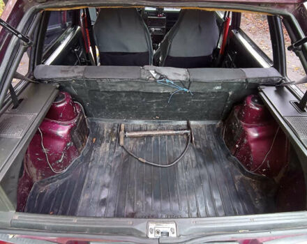 Красный ВАЗ 2109, объемом двигателя 1.5 л и пробегом 246 тыс. км за 1100 $, фото 6 на Automoto.ua