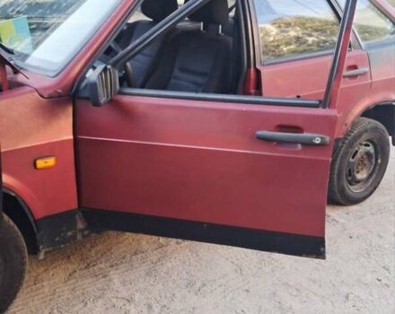 Красный ВАЗ 2109, объемом двигателя 1.5 л и пробегом 800 тыс. км за 1000 $, фото 3 на Automoto.ua