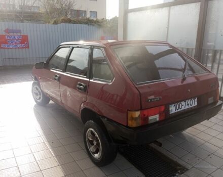 Червоний ВАЗ 2109, об'ємом двигуна 2 л та пробігом 200 тис. км за 700 $, фото 2 на Automoto.ua