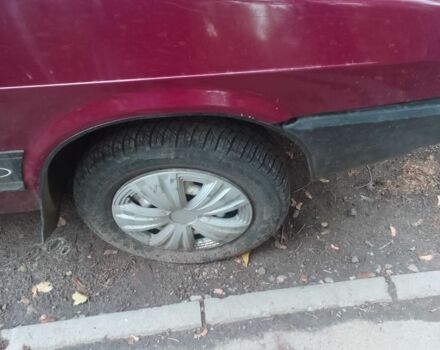 Красный ВАЗ 2109, объемом двигателя 0 л и пробегом 64 тыс. км за 1100 $, фото 2 на Automoto.ua