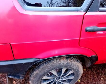 Красный ВАЗ 2109, объемом двигателя 1.5 л и пробегом 230 тыс. км за 2150 $, фото 4 на Automoto.ua