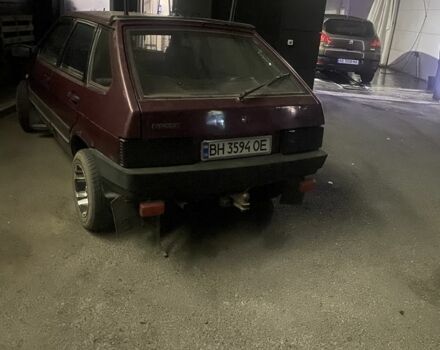 Красный ВАЗ 2109, объемом двигателя 1.5 л и пробегом 256 тыс. км за 774 $, фото 2 на Automoto.ua