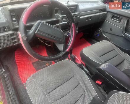 Красный ВАЗ 2109, объемом двигателя 1.5 л и пробегом 229 тыс. км за 1150 $, фото 3 на Automoto.ua