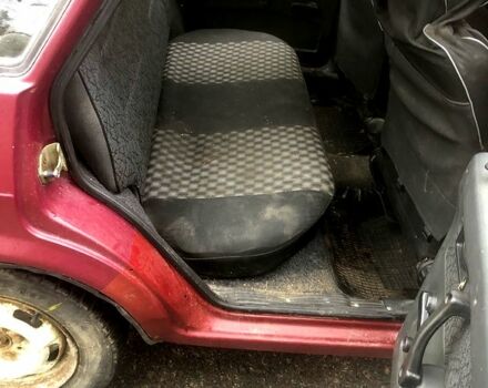 Красный ВАЗ 2109, объемом двигателя 1.5 л и пробегом 300 тыс. км за 600 $, фото 5 на Automoto.ua