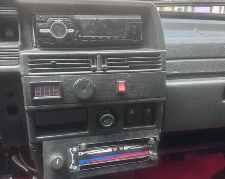 Красный ВАЗ 2109, объемом двигателя 1.5 л и пробегом 229 тыс. км за 1150 $, фото 5 на Automoto.ua