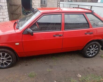 Красный ВАЗ 2109, объемом двигателя 1 л и пробегом 2 тыс. км за 1400 $, фото 4 на Automoto.ua