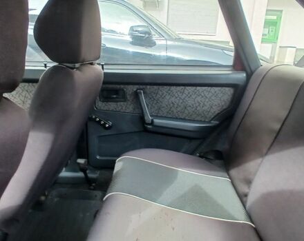 ВАЗ 2109 2006 в Луцке на Automoto.ua Красный ВАЗ 2109, объемом двигателя 1.5 л и пробегом 102 тыс. км за 2499 $, фото 15 на Automoto.ua