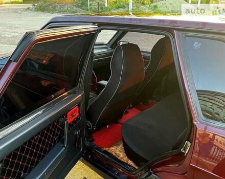 Красный ВАЗ 2109, объемом двигателя 1.5 л и пробегом 210 тыс. км за 1900 $, фото 7 на Automoto.ua
