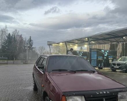 Красный ВАЗ 2109, объемом двигателя 1.5 л и пробегом 100 тыс. км за 900 $, фото 1 на Automoto.ua