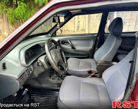 Красный ВАЗ 2109, объемом двигателя 1.6 л и пробегом 185 тыс. км за 1650 $, фото 5 на Automoto.ua