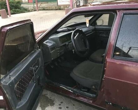 Красный ВАЗ 2109, объемом двигателя 1.5 л и пробегом 180 тыс. км за 1150 $, фото 4 на Automoto.ua