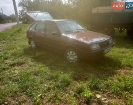 Красный ВАЗ 2109, объемом двигателя 1.5 л и пробегом 88 тыс. км за 2000 $, фото 6 на Automoto.ua