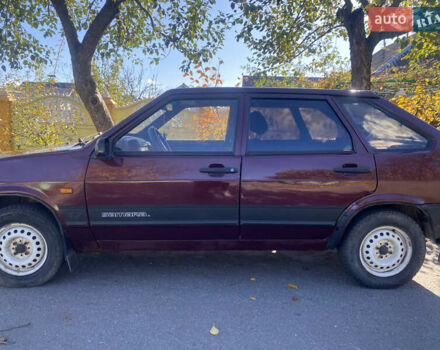 Красный ВАЗ 2109, объемом двигателя 1.6 л и пробегом 437 тыс. км за 1200 $, фото 1 на Automoto.ua