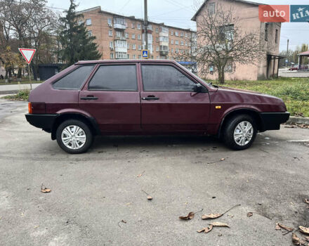 Красный ВАЗ 2109, объемом двигателя 1.6 л и пробегом 176 тыс. км за 2100 $, фото 2 на Automoto.ua