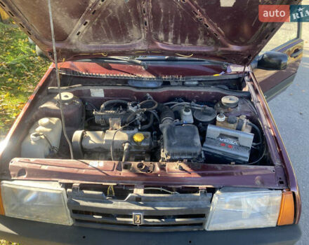 Красный ВАЗ 2109, объемом двигателя 1.6 л и пробегом 437 тыс. км за 1200 $, фото 22 на Automoto.ua