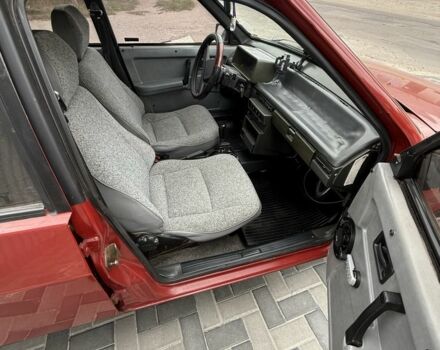 ВАЗ 2109 1991 в Пятихатках на Automoto.ua Красный ВАЗ 2109, объемом двигателя 1.3 л и пробегом 173 тыс. км за 1300 $, фото 5 на Automoto.ua