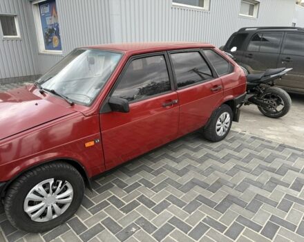 ВАЗ 2109 1991 в Пятихатках на Automoto.ua Красный ВАЗ 2109, объемом двигателя 1.3 л и пробегом 173 тыс. км за 1300 $, фото 2 на Automoto.ua