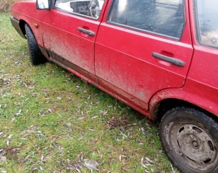 Червоний ВАЗ 2109, об'ємом двигуна 1.3 л та пробігом 300 тис. км за 700 $, фото 1 на Automoto.ua
