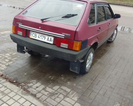 Красный ВАЗ 2109, объемом двигателя 1.3 л и пробегом 150 тыс. км за 1065 $, фото 1 на Automoto.ua
