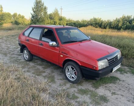 Красный ВАЗ 2109, объемом двигателя 0 л и пробегом 300 тыс. км за 843 $, фото 1 на Automoto.ua