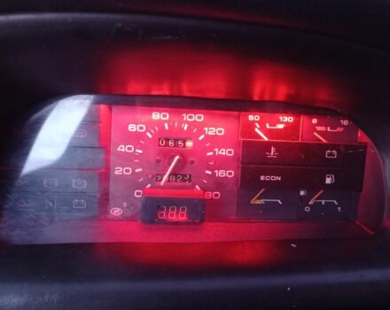 Красный ВАЗ 2109, объемом двигателя 1 л и пробегом 74 тыс. км за 1141 $, фото 3 на Automoto.ua