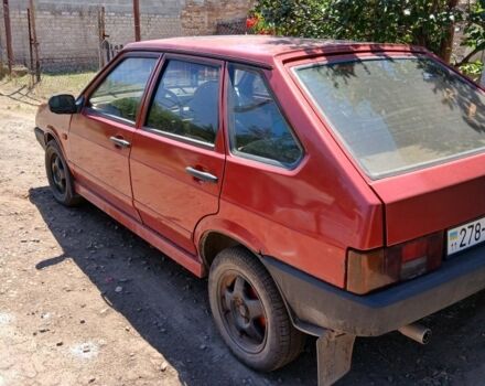 ВАЗ 2109 1989 в Кривом Роге на Automoto.ua Красный ВАЗ 2109, объемом двигателя 0 л и пробегом 160 тыс. км за 700 $, фото 1 на Automoto.ua