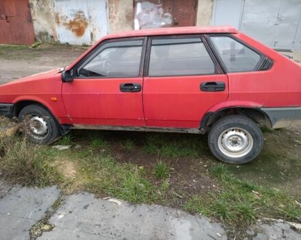 Красный ВАЗ 2109, объемом двигателя 0 л и пробегом 1 тыс. км за 615 $, фото 1 на Automoto.ua