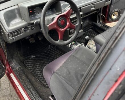 Красный ВАЗ 2109, объемом двигателя 1.5 л и пробегом 82 тыс. км за 800 $, фото 5 на Automoto.ua