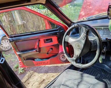 Красный ВАЗ 2109, объемом двигателя 1.5 л и пробегом 90 тыс. км за 1354 $, фото 9 на Automoto.ua