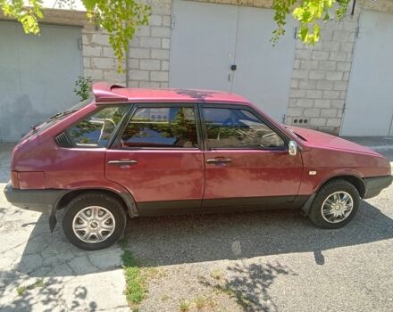 Красный ВАЗ 2109, объемом двигателя 1.5 л и пробегом 1 тыс. км за 1150 $, фото 4 на Automoto.ua