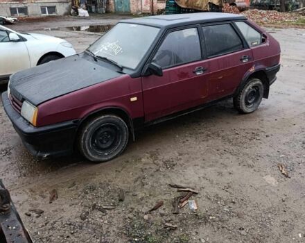 Красный ВАЗ 2109, объемом двигателя 1.6 л и пробегом 200 тыс. км за 450 $, фото 1 на Automoto.ua