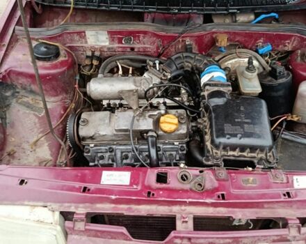 Красный ВАЗ 2109, объемом двигателя 1.6 л и пробегом 200 тыс. км за 450 $, фото 3 на Automoto.ua