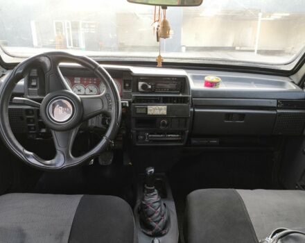 Красный ВАЗ 2109, объемом двигателя 1.5 л и пробегом 215 тыс. км за 872 $, фото 7 на Automoto.ua