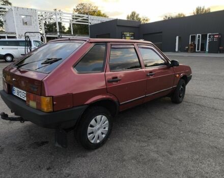 Красный ВАЗ 2109, объемом двигателя 1.5 л и пробегом 215 тыс. км за 872 $, фото 2 на Automoto.ua