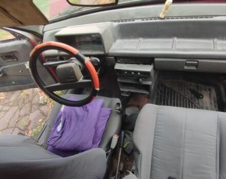 Красный ВАЗ 2109, объемом двигателя 1.5 л и пробегом 400 тыс. км за 500 $, фото 2 на Automoto.ua