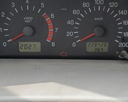 Красный ВАЗ 2109, объемом двигателя 1.6 л и пробегом 228 тыс. км за 1001 $, фото 5 на Automoto.ua